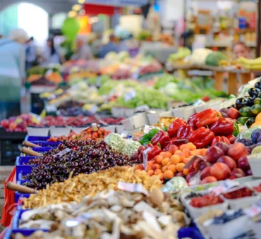 Grocery store food waste.