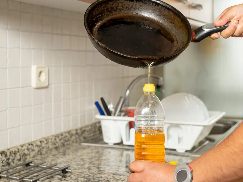 The Best Way to Dispose of Your Cooking Oil? Solidify It with
